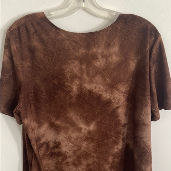 Brown Floral Women's Top - Picture 4 of 5